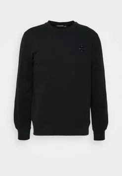 J.LINDEBERGTHROW PATCH C NECK - Sweatshirt - Black 14 J.LINDEBERGTHROW PATCH C NECK - Sweatshirt - Black -J.Lindeberg Affär e0b8fa89b6eb46b482e506d016c1b1b1
