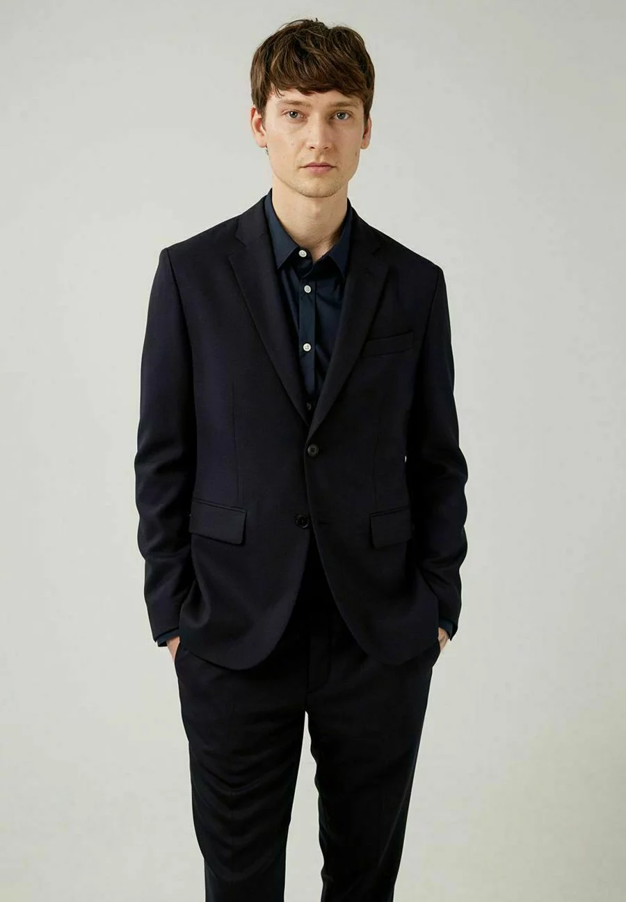 J.LINDEBERGHOPPER - Kavaj - Jl Navy 1 J.LINDEBERGHOPPER - Kavaj - Jl Navy