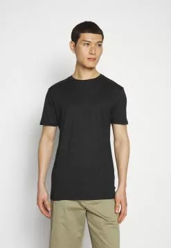 J.LINDEBERGCOMA TEE - T-shirt - Bas - Black 10 J.LINDEBERGCOMA TEE - T-shirt - Bas - Black -J.Lindeberg Affär f70cbf43e9d54af790b3f230c50a6a9f