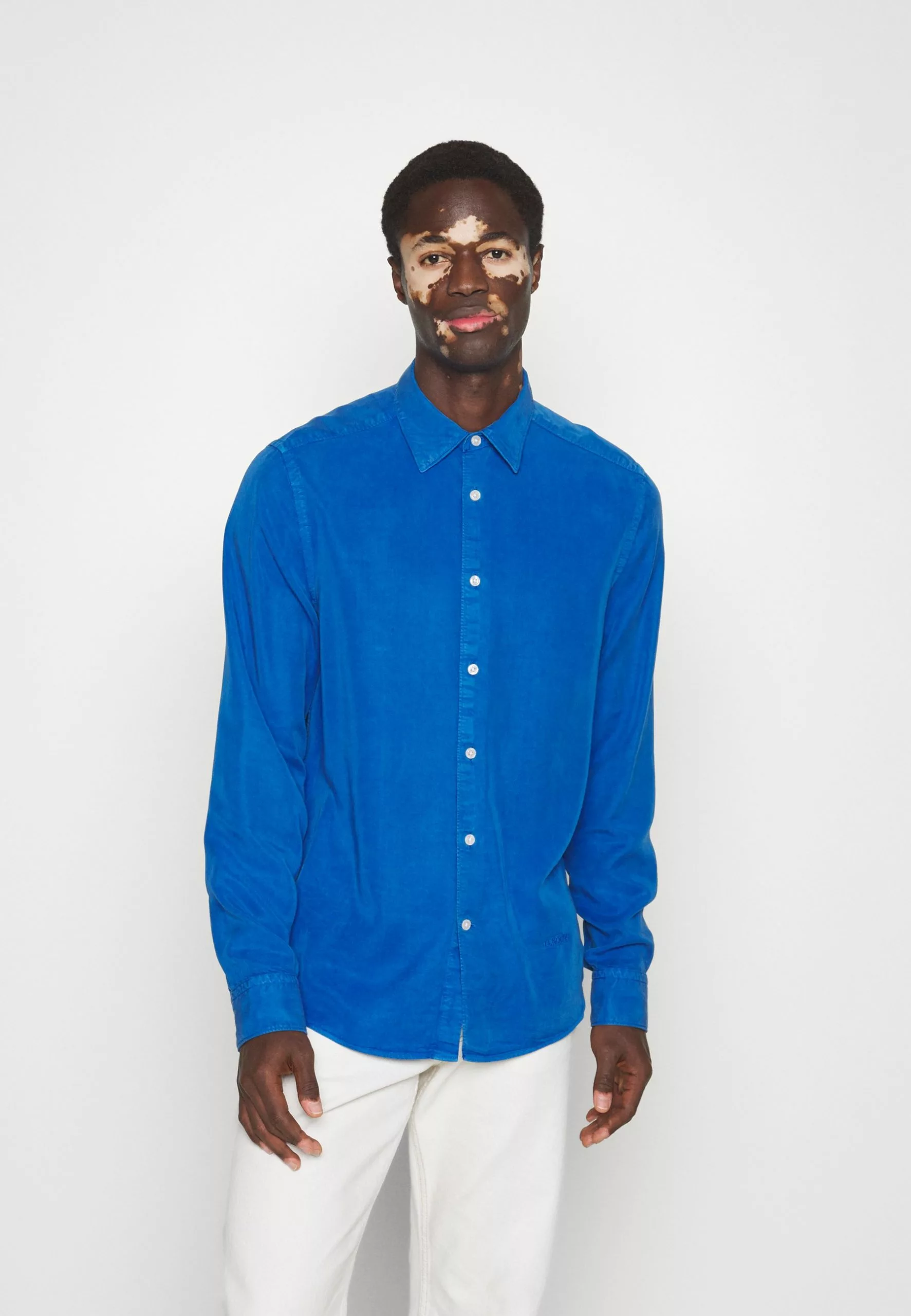 J.LINDEBERGCOMFORT SLIM SHIRT - Skjorta - Lapis Blue 3 J.LINDEBERGCOMFORT SLIM SHIRT - Skjorta - Lapis Blue - Bild 3